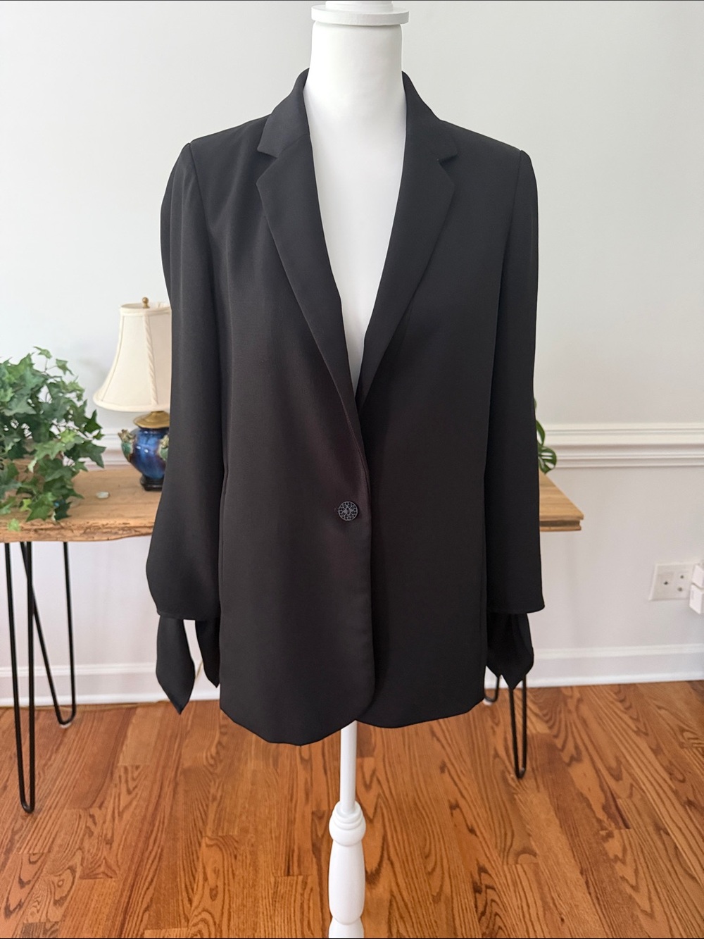 Cartonnier by Anthropologie Black Single-Button Blazer with Tie Sleeves